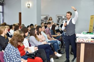 Лучший бизнес-тренер 2016 года Ярослав Панькив провел в Нижнем Новгороде несколько обучающих семинаров