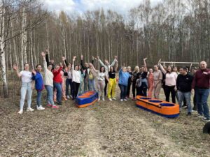 Весенний «призыв»: Ассоциация «ЛУАН» провела парнерский коучинг в лесу
