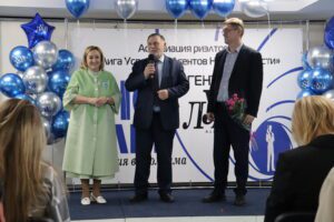 ЛУАН: 10 лет - миссия выполнима!