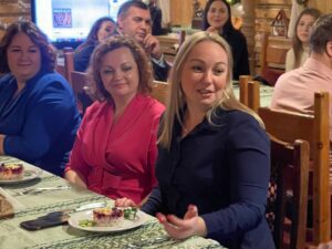 Песни, елка, Дед Мороз: руководители ЛУАН проводили старый год