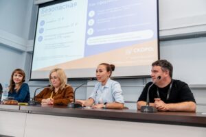 Руководители и агенты ЛУАН посетили Дивеево